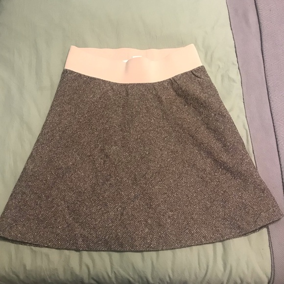 Tweed maternity skirt. Size small. Very nice quality in excellent condition. - Picture 1 of 3